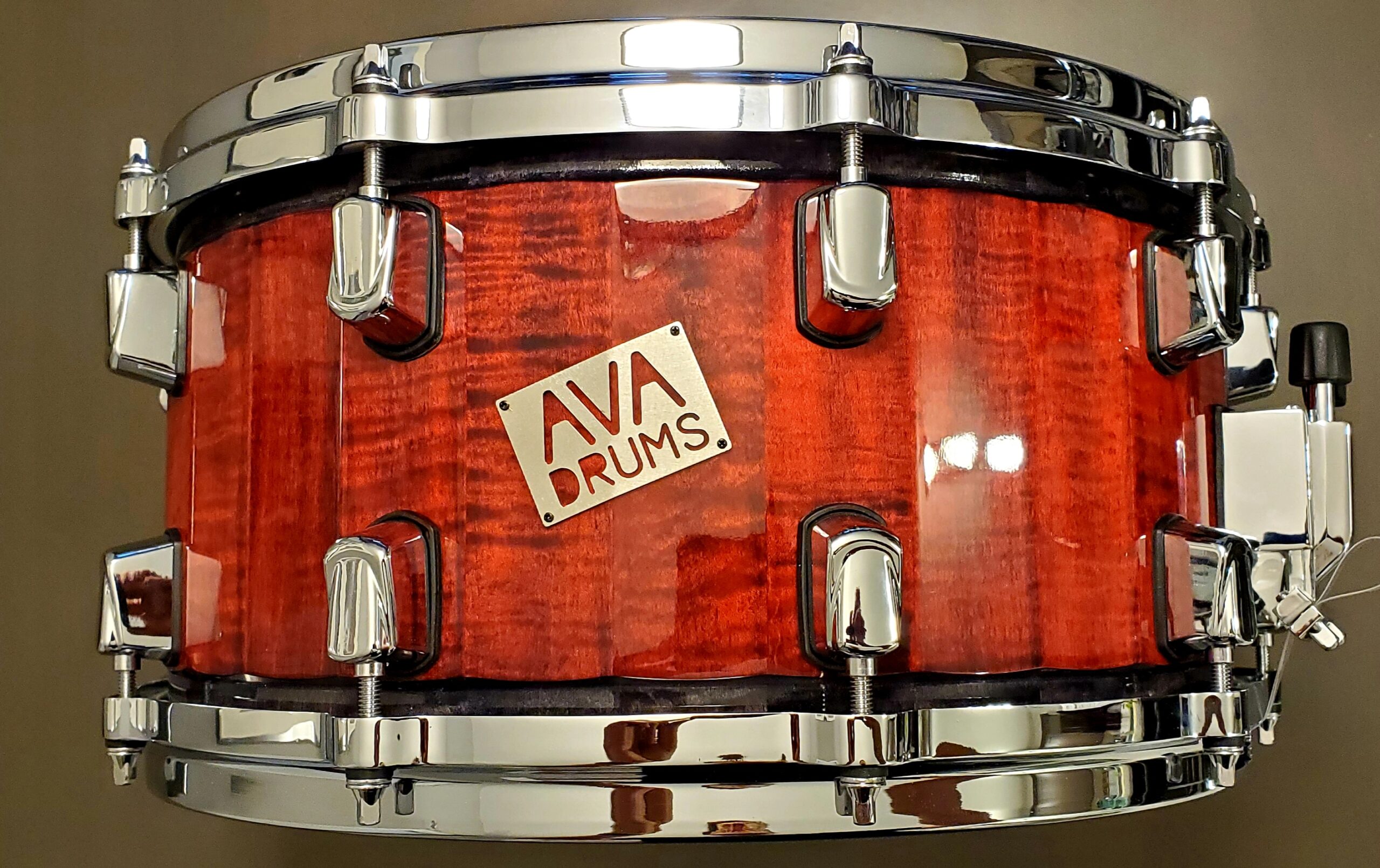 14 x 7 FIGURED MAPLE WITH RED/BLACK ACCENT